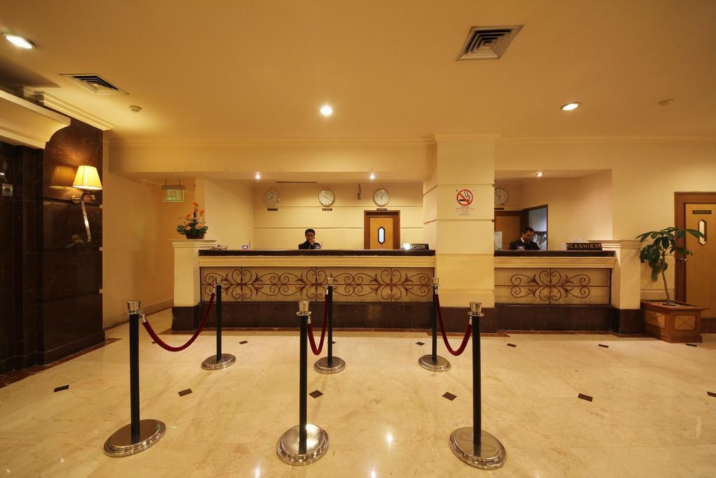 ג'קרטה Maharani Hotel מראה חיצוני תמונה